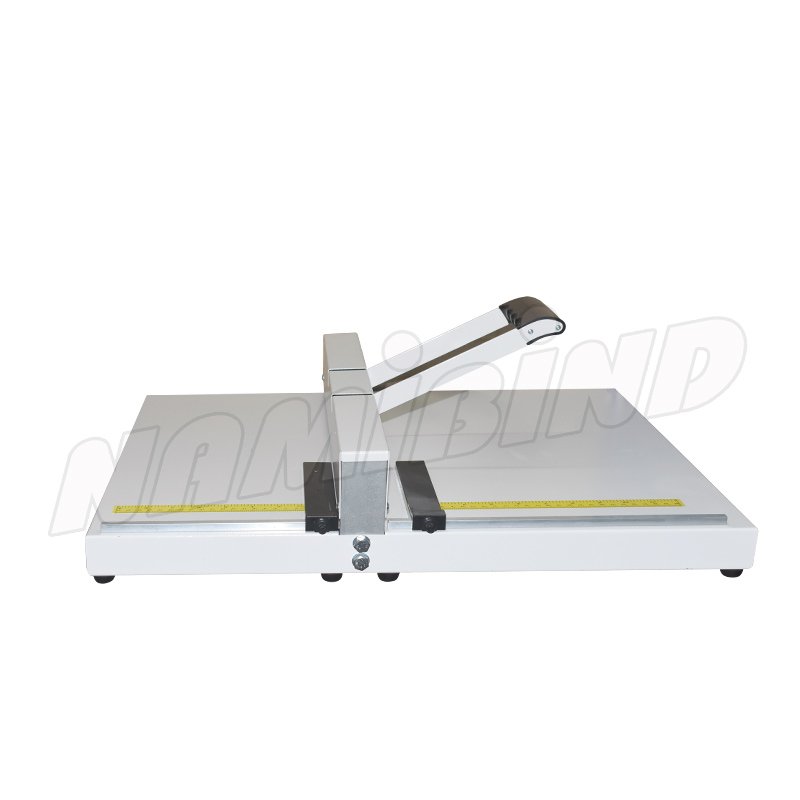 Manual Perforator Machine Paper Perforating 360mm For Gift Card